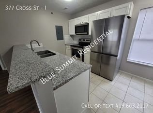 377 Cross St #I, Akron, OH 44311