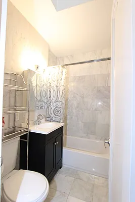 Rented by Dynamik Realty | media 24