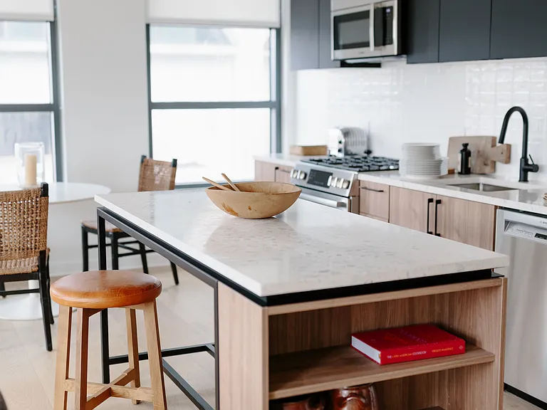 Overline Residences — Photo 21