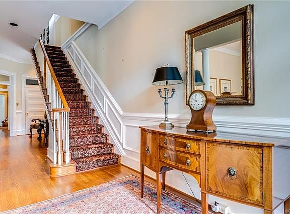 5th image of 2207 Hanover Ave
