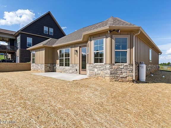 5th image of 3019 Bridgewater Blvd