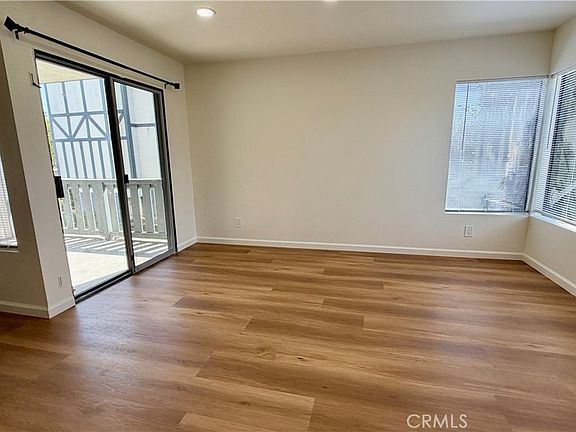 2nd image of 3044 W Cheryllyn Ln