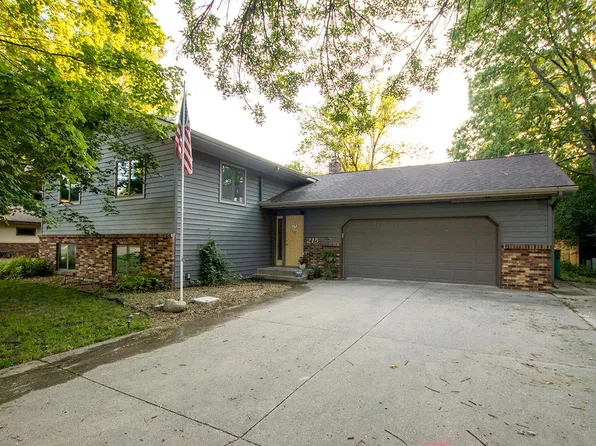 215 N Davis Ave, Litchfield, MN 55355