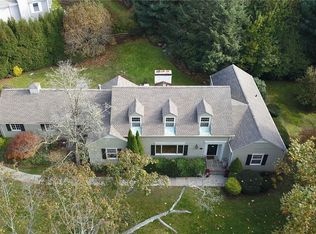 1 Heather Ln, White Plains, NY 10605