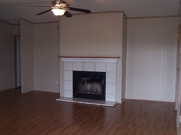 2nd image of 1255 County Road 2277