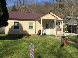 2348 Johnstown Rd, Huntington, WV 25701