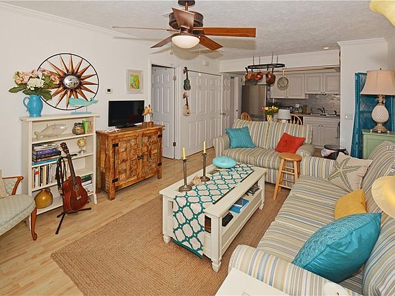 4th image of 14220 N Bayshore Dr #2