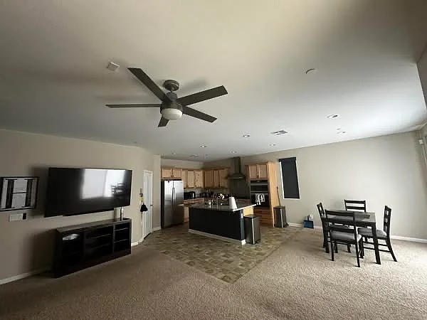 4593 Bandon Ave — Photo 2