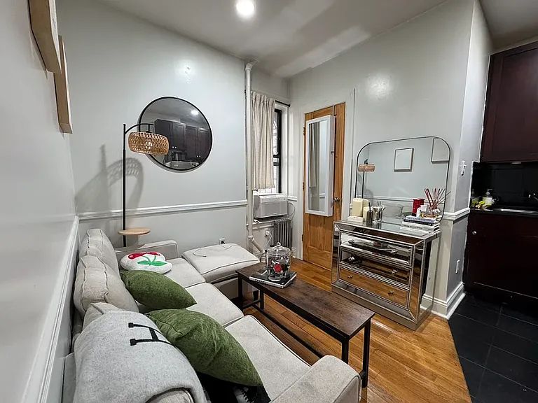 128 Thompson St #16 — Photo 6