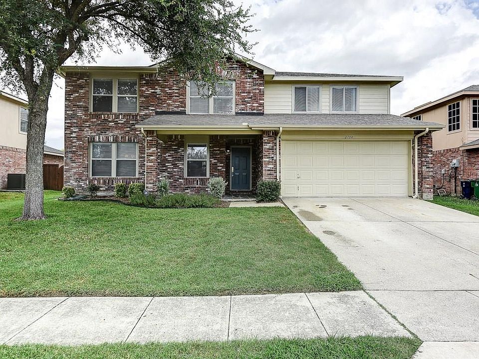 1st image of 2704 Sundance Dr