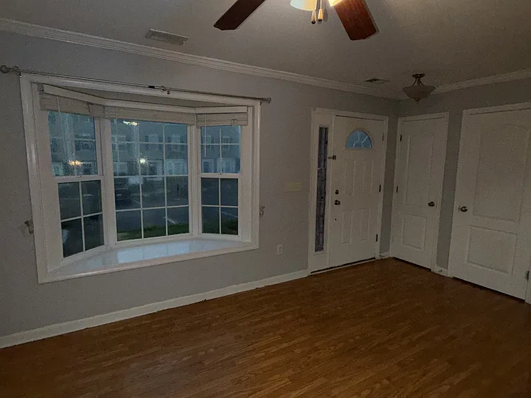 1918 Lennox Dr — Photo 21