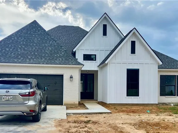 1140 Fox Sparrow Loop, Madisonville, LA 70447