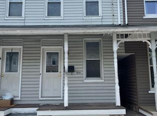 406 Walnut St, Denver, PA 17517