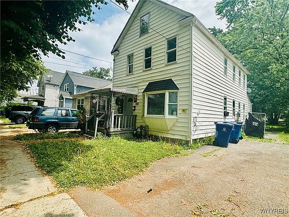 2nd image of 253 Gold St
