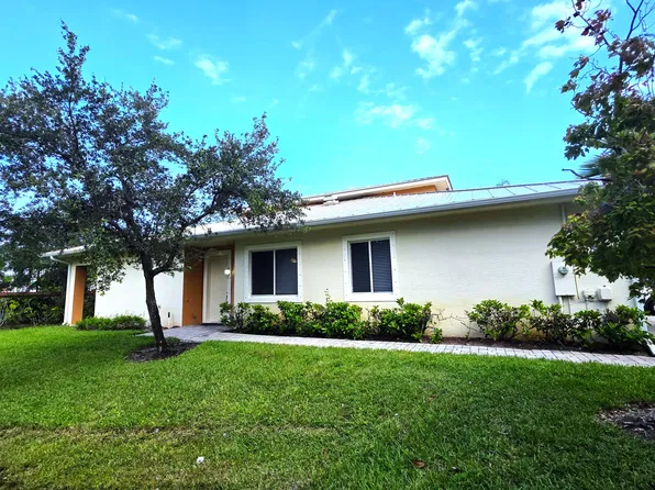 2601 Langrove Ln SW, Vero Beach, FL 32962