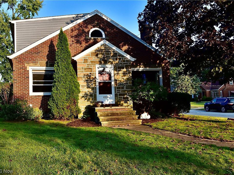 1st image of 4933 S Park Dr