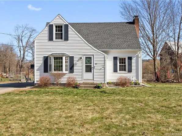 89 Fitchville Road, Bozrah, CT 06334