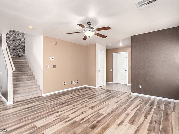 4th image of 142 Trumphet Lilly Ave