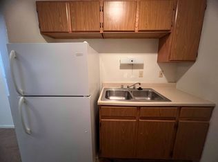 3125 Spring Valley Ln E #E3, Cedar Falls, IA 50613