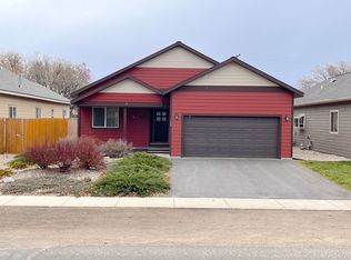 702 N 3rd St, Hamilton, MT 59840