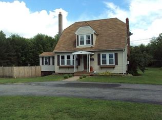 61 Gardner Rd, Ashburnham, MA 01430