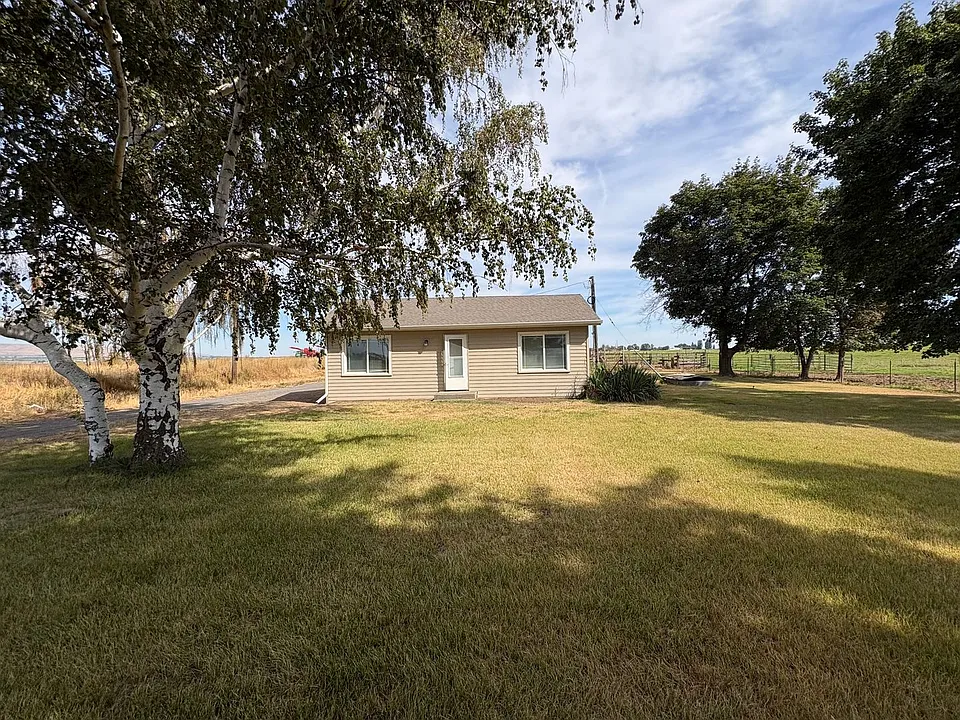 9485 Road K NW