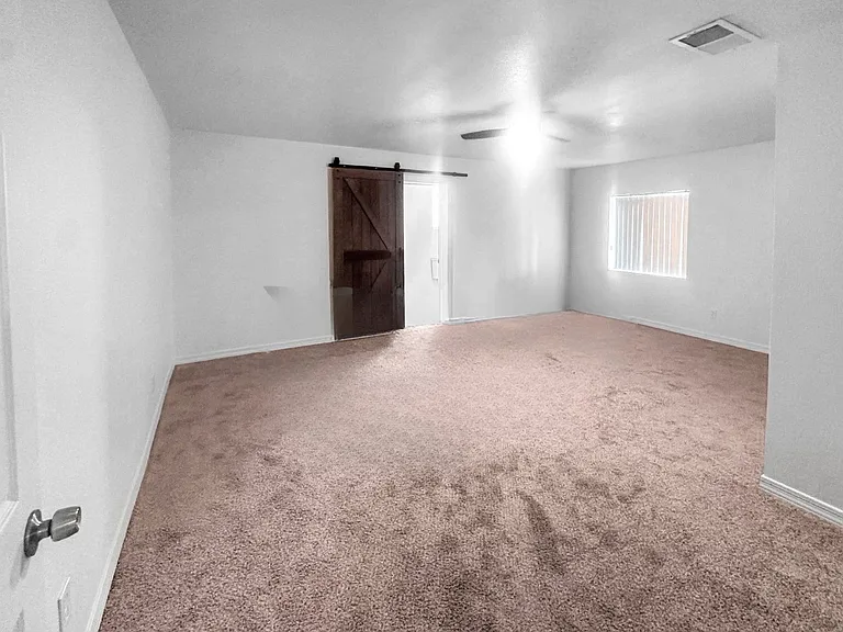 1560 Church St #A — Photo 5