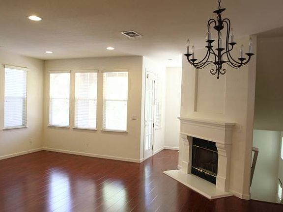 Living Rm
