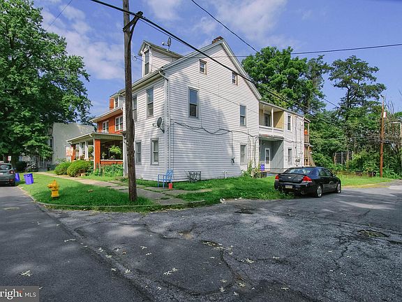 5th image of 1928 Boas St