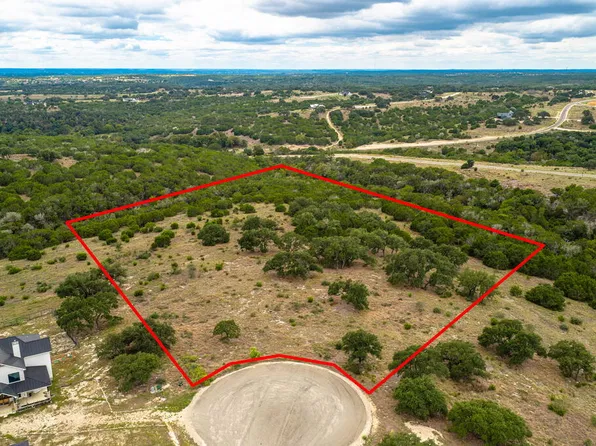 151 Galvin Woods Rd, Kerrville, TX 78028