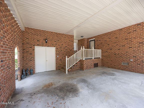5th image of 3014 Rouse Road