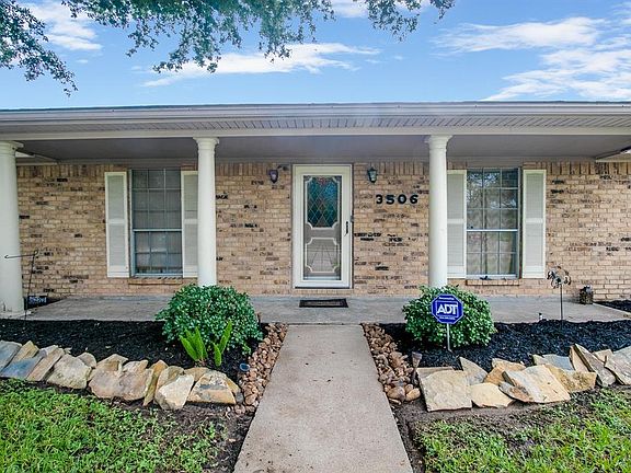 4th image of 3506 Park Dale Dr
