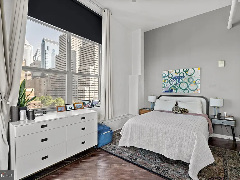2200 Arch St #28-804 — Photo 11