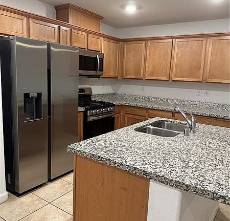 5th image of 3614 Tripoli Cove Ave #1