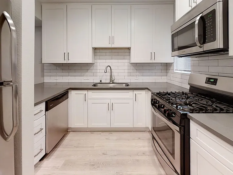 11263 Mississippi Ave — Photo 11