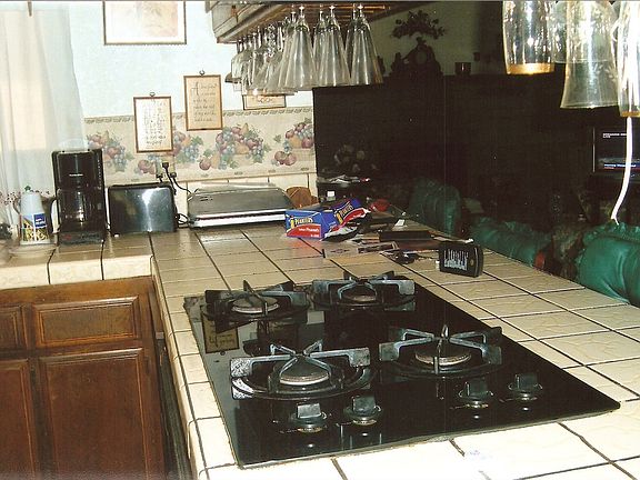 cooktop & wetbar