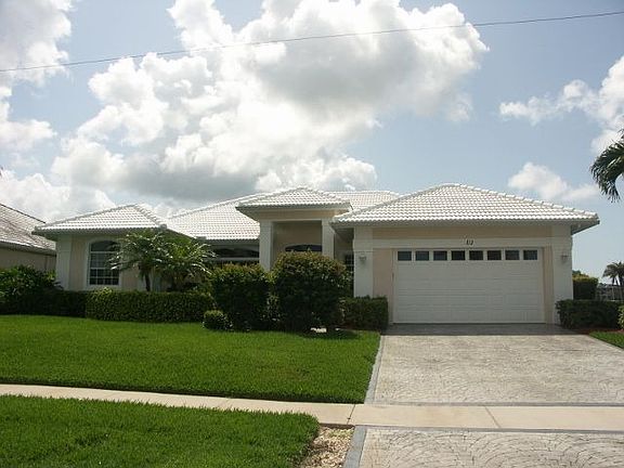2nd image of 111 Gulfport Ct