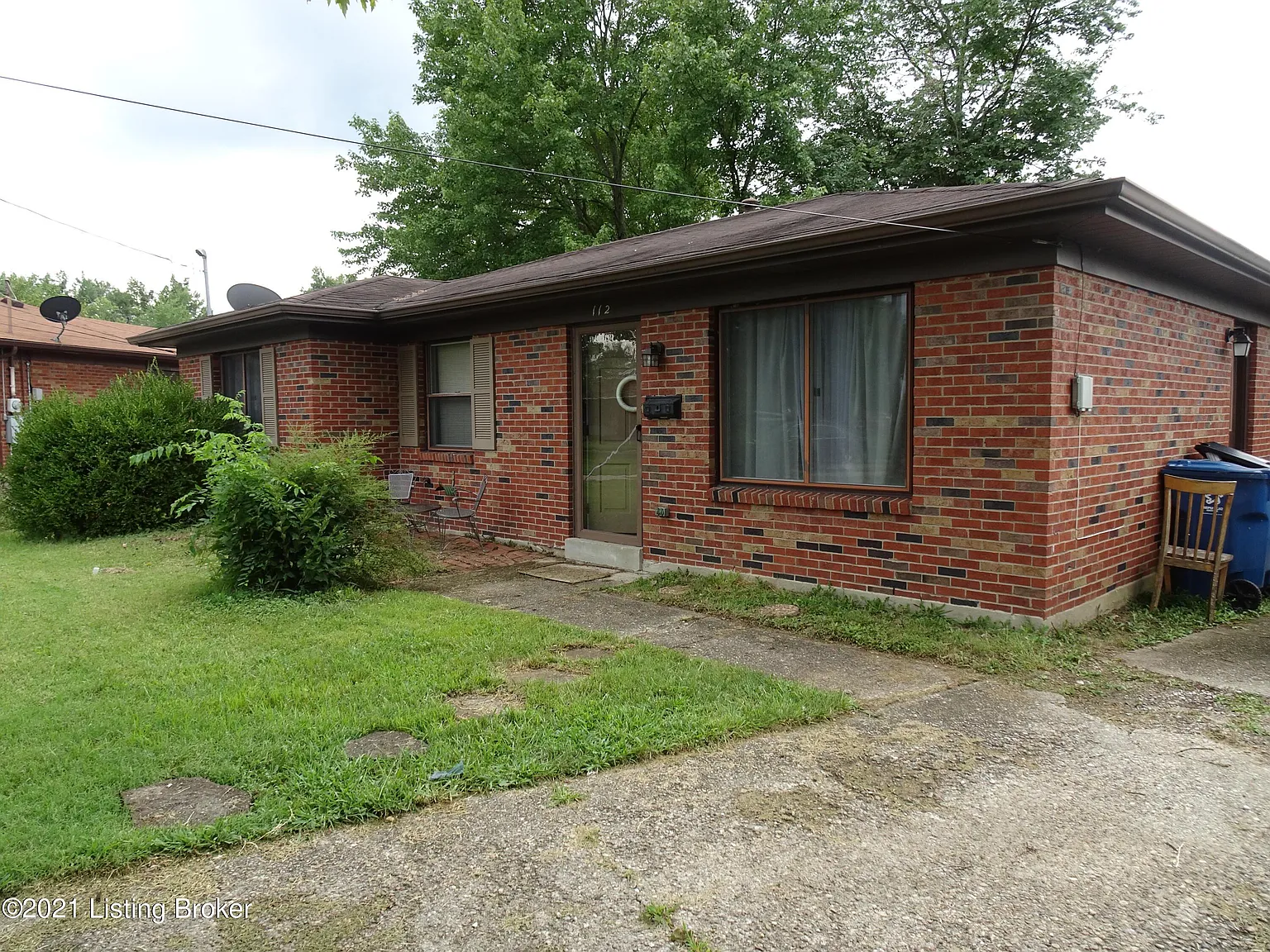 112 Mackie Ct photo 1