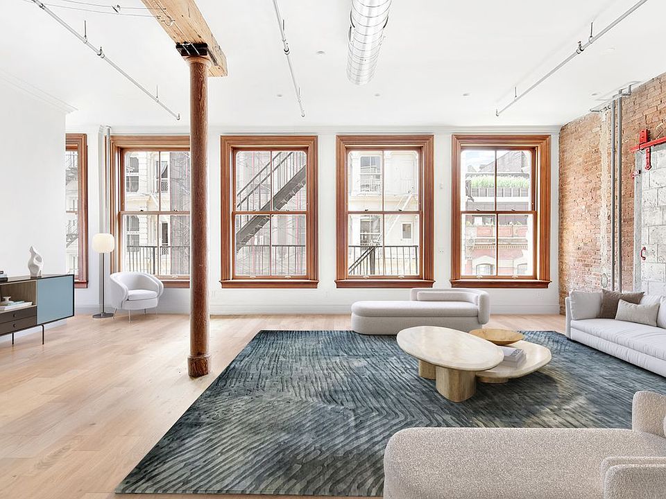 1st image of 73 Greene St #2