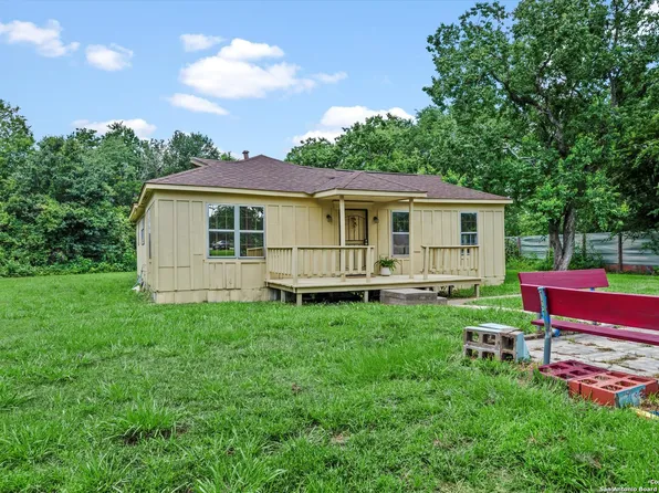 14024 Wrigley St, Houston, TX 77045