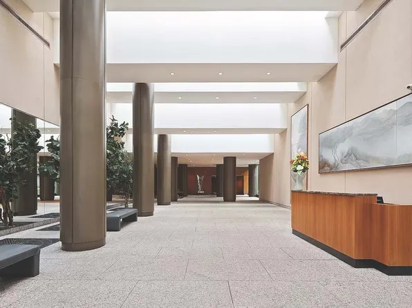 347 West 57th Street image 20 of 26