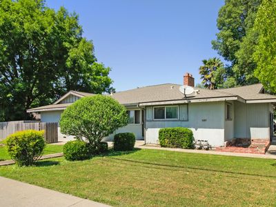 7320 Berna Way, Sacramento, CA, 95823