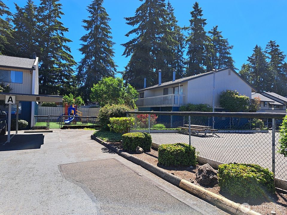 1st image of 3435 SE Auburn Way S #48