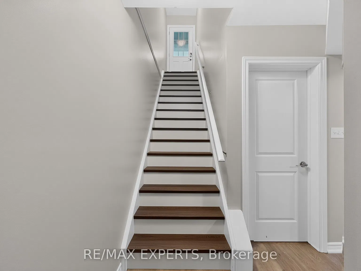 4 bed, $2,850 — Photo 3