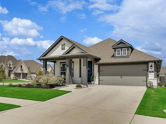 4th image of 601 Arden Ln
