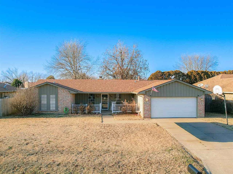 1st image of 2208 Canary Dr