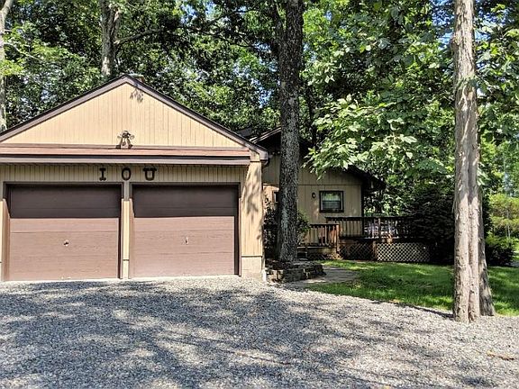 3rd image of 107 Rose Ln