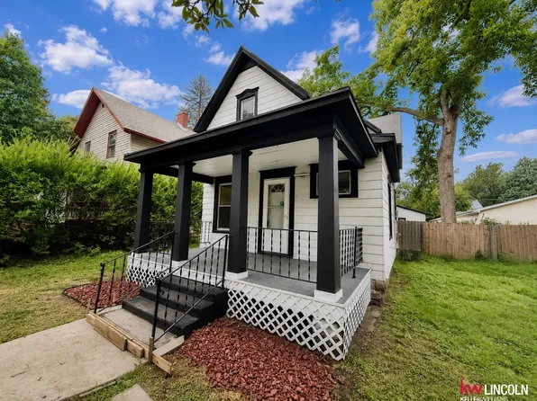241 S 30th St, Lincoln, NE 68510