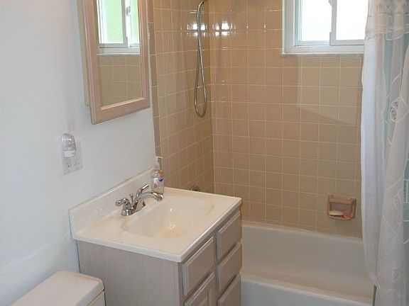4th image of 5564 Fera Dr