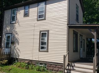 6910 1/2 16th Ave, Kenosha, WI 53143